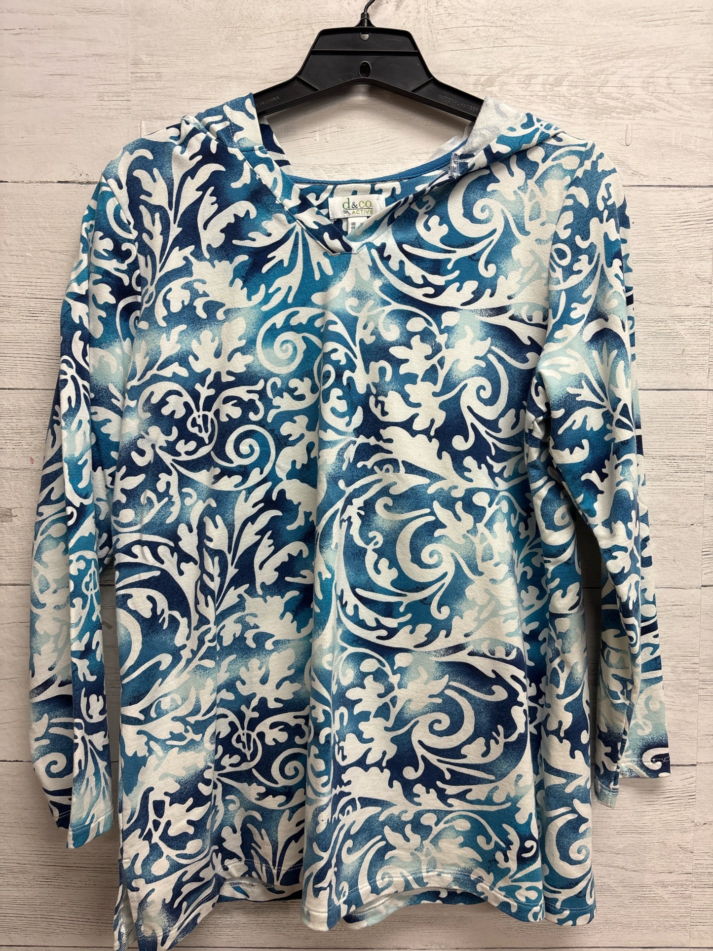 Size M D&CO Blue Womens Sweatshirt