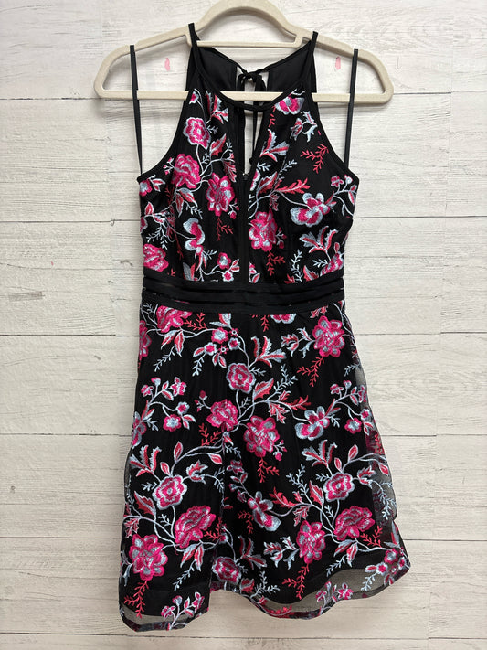Size 7 by & by Black/Pink Gown