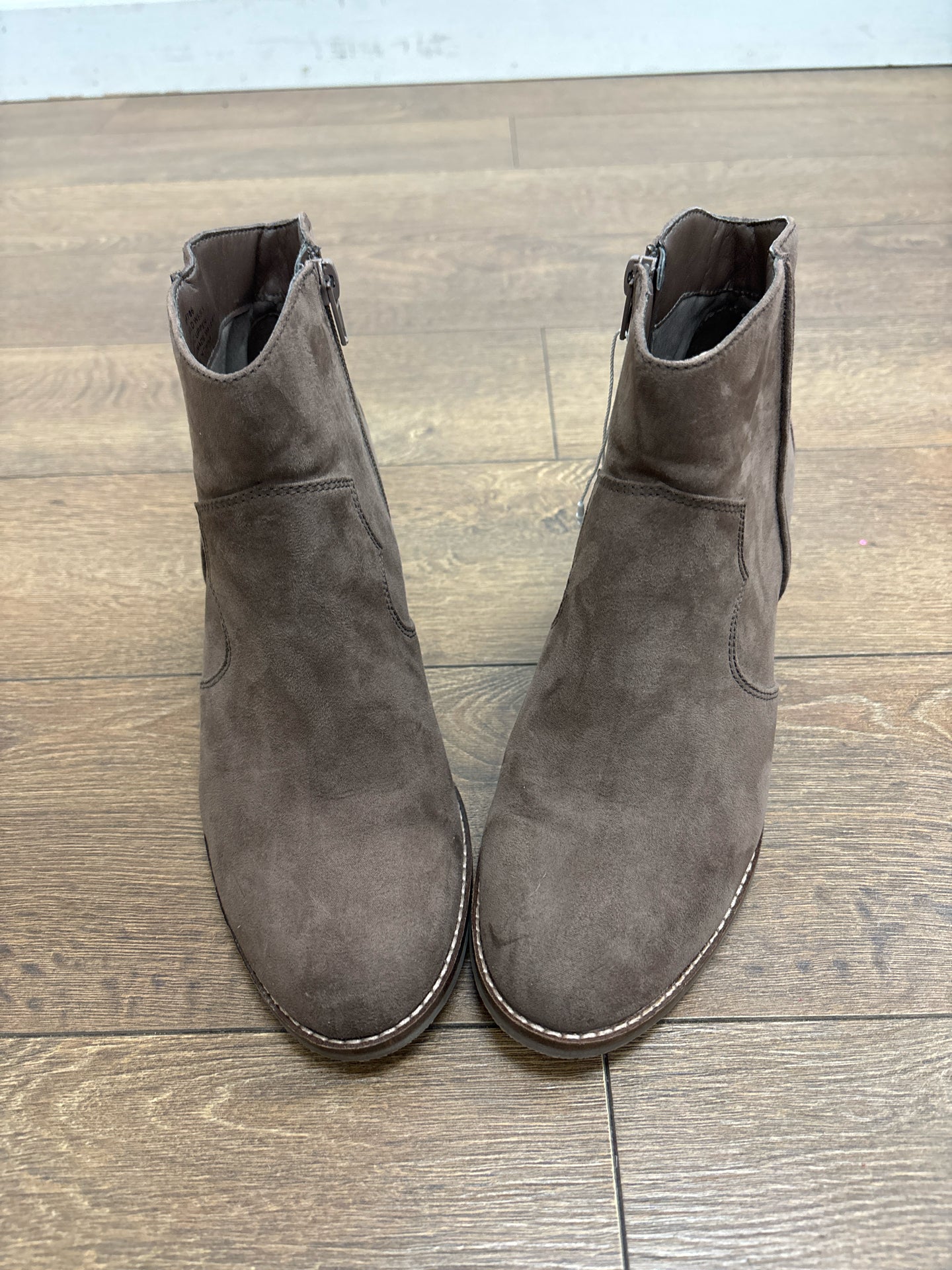 8.5 Madison Brown Boots