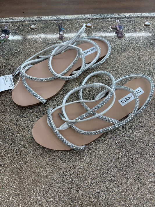 8 Steve Madden Silver Womens Shoe