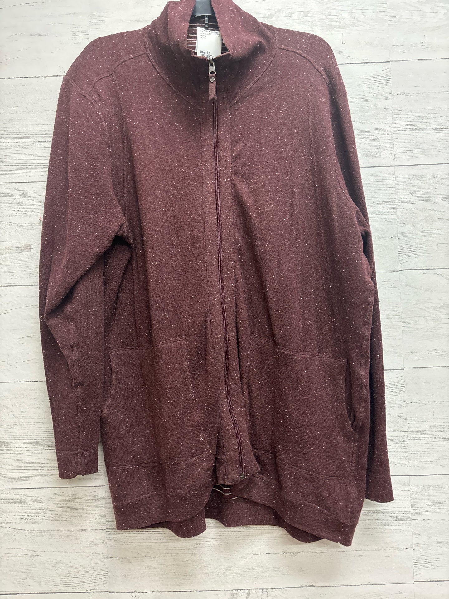 Size 1X aventura maroon SWEATSHIRT