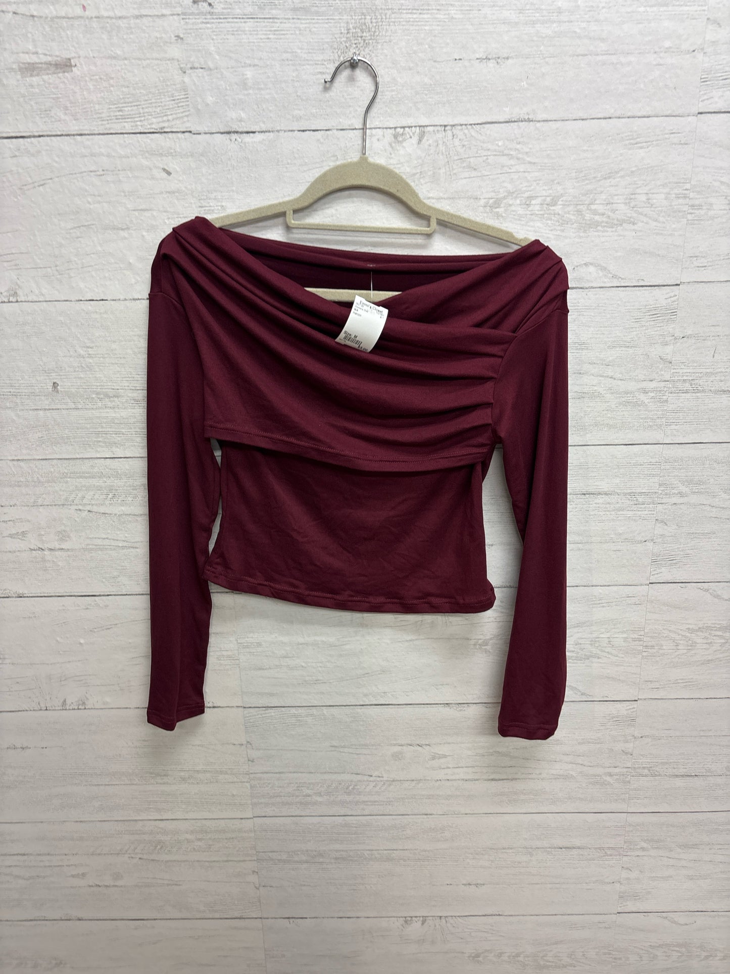 Size M N/A maroon Womens Shirt