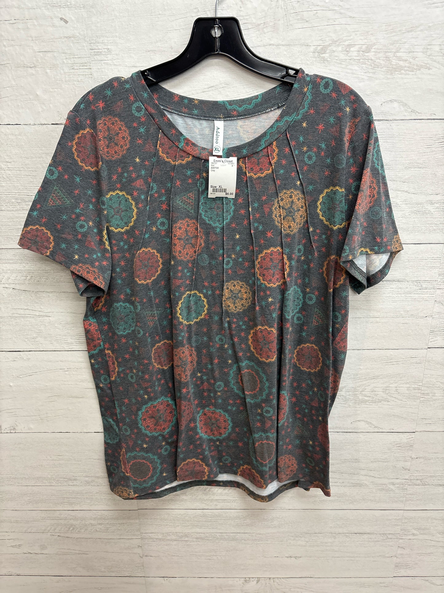Size XL ADDTOO Gray Shirt