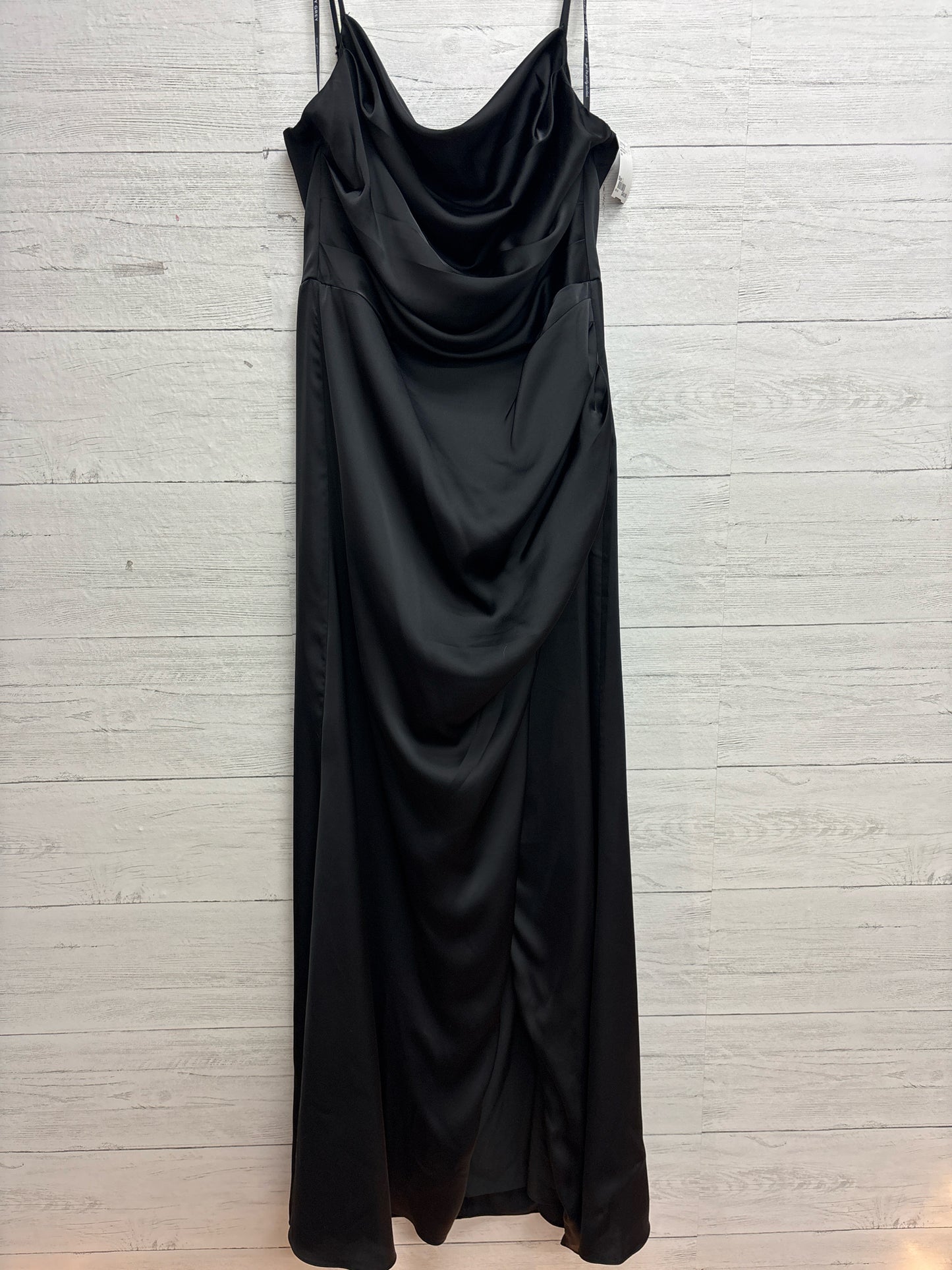 Size L BIRDY GRAY Black Gown/Evening Wear
