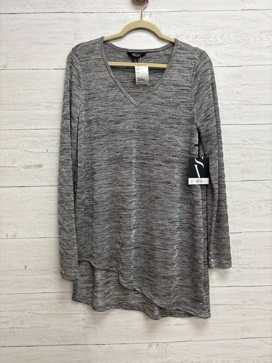 Size M Simply Vera Grey TUNIC