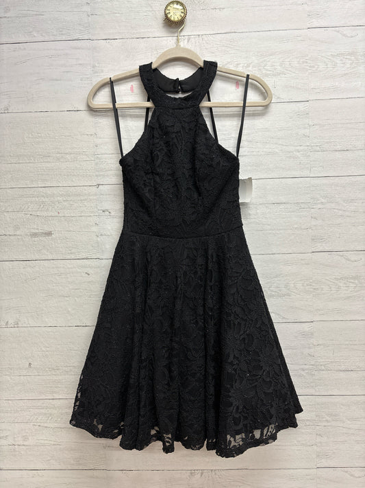 Size 5/6 B Darling Black Gown