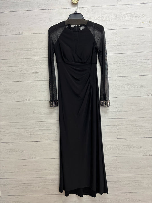 Size 4 Vince Camuto Black Gown