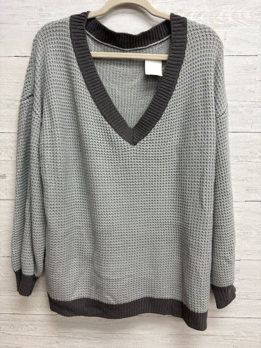 Size 1X N/A Grey Sweater