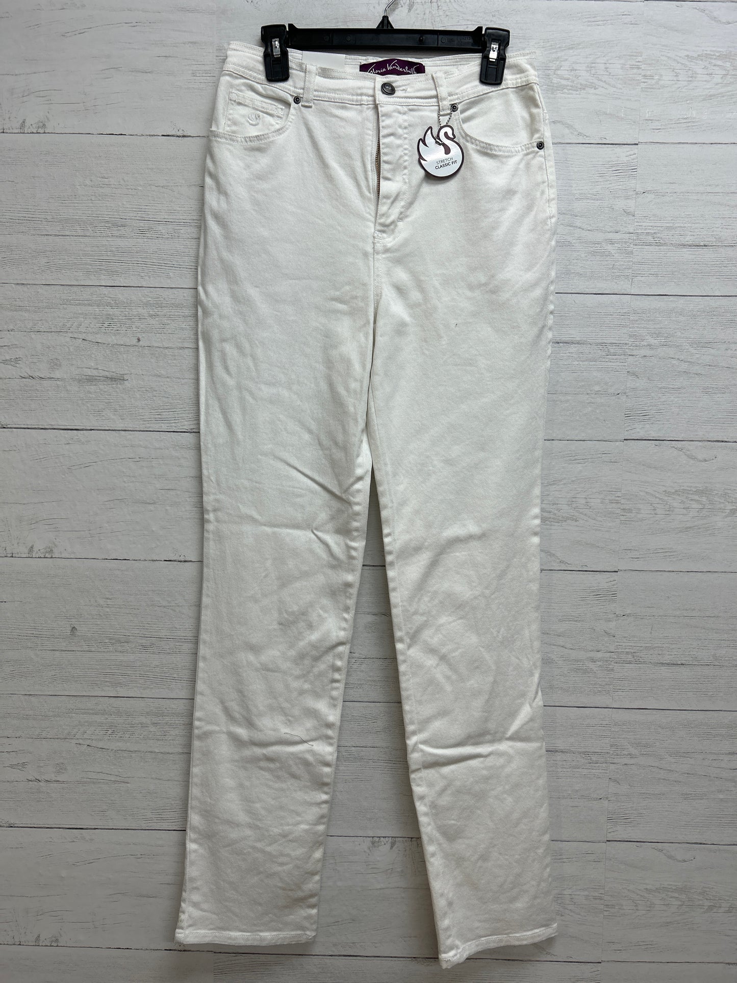 Size 6 Gloria Vanderbilt White Pants