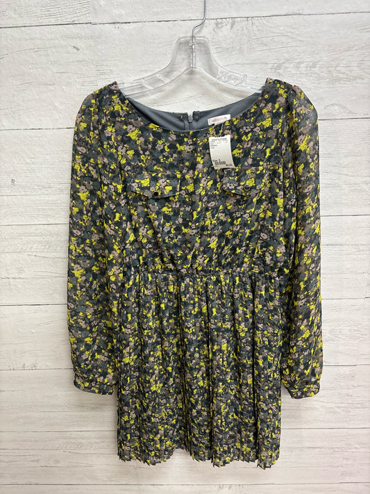 Size S Xhilaration Green Dress