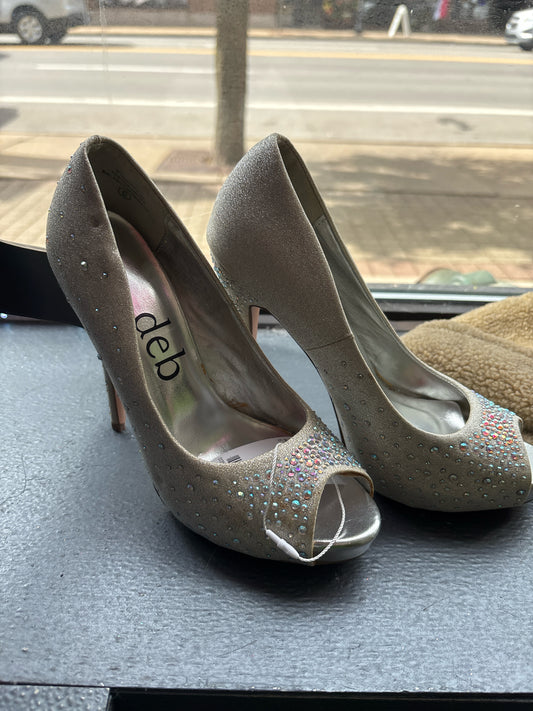6 deb Silver Woomens Shoe