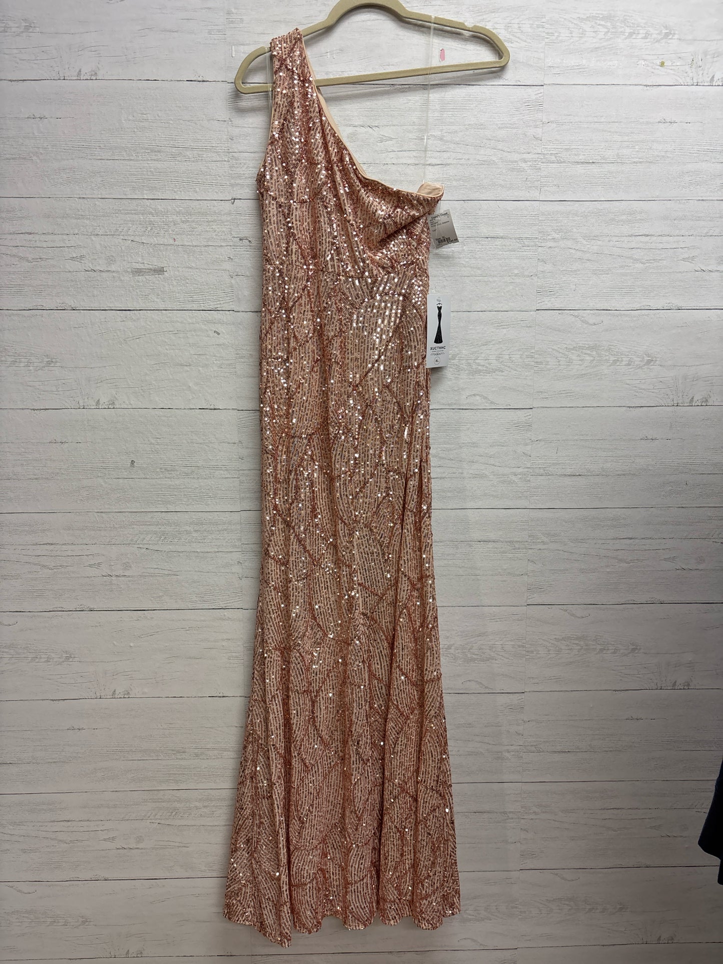 Size XL XUCTHHC ROSE GOLD Gown