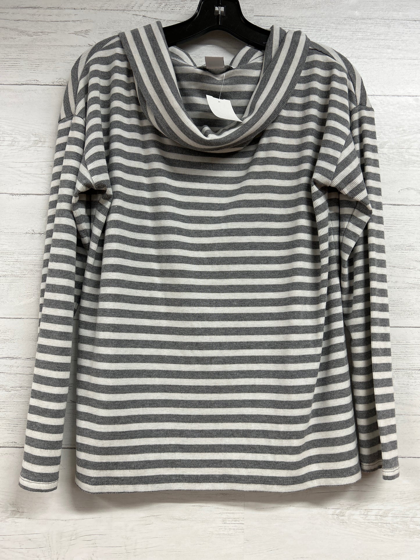 Size M Liz Claiborne gray/white Shirt