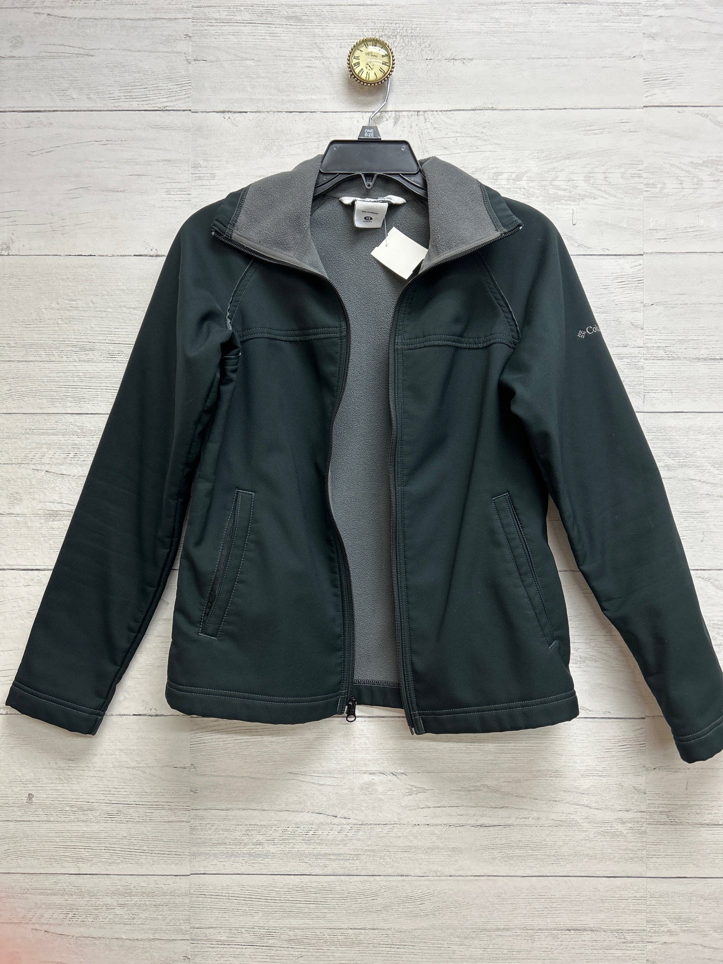 Size XS Columbia Black Jacket (Outdoor)