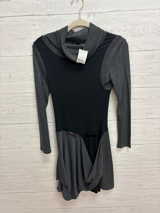 Size 1 Deux Mille Vinge Six Grey Dress