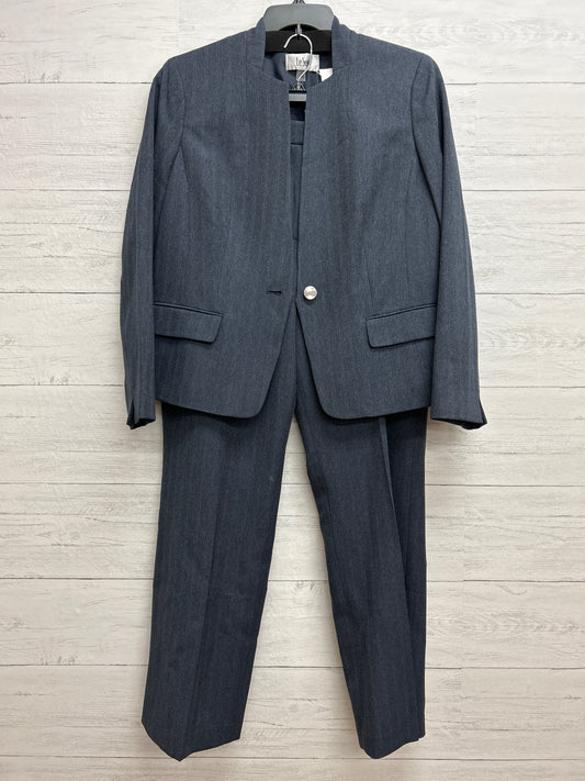 Size 14 Le Suit Blue Suit