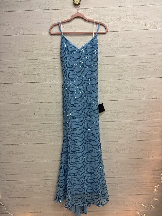Size M Lulus Blue Gown/Evening Wear