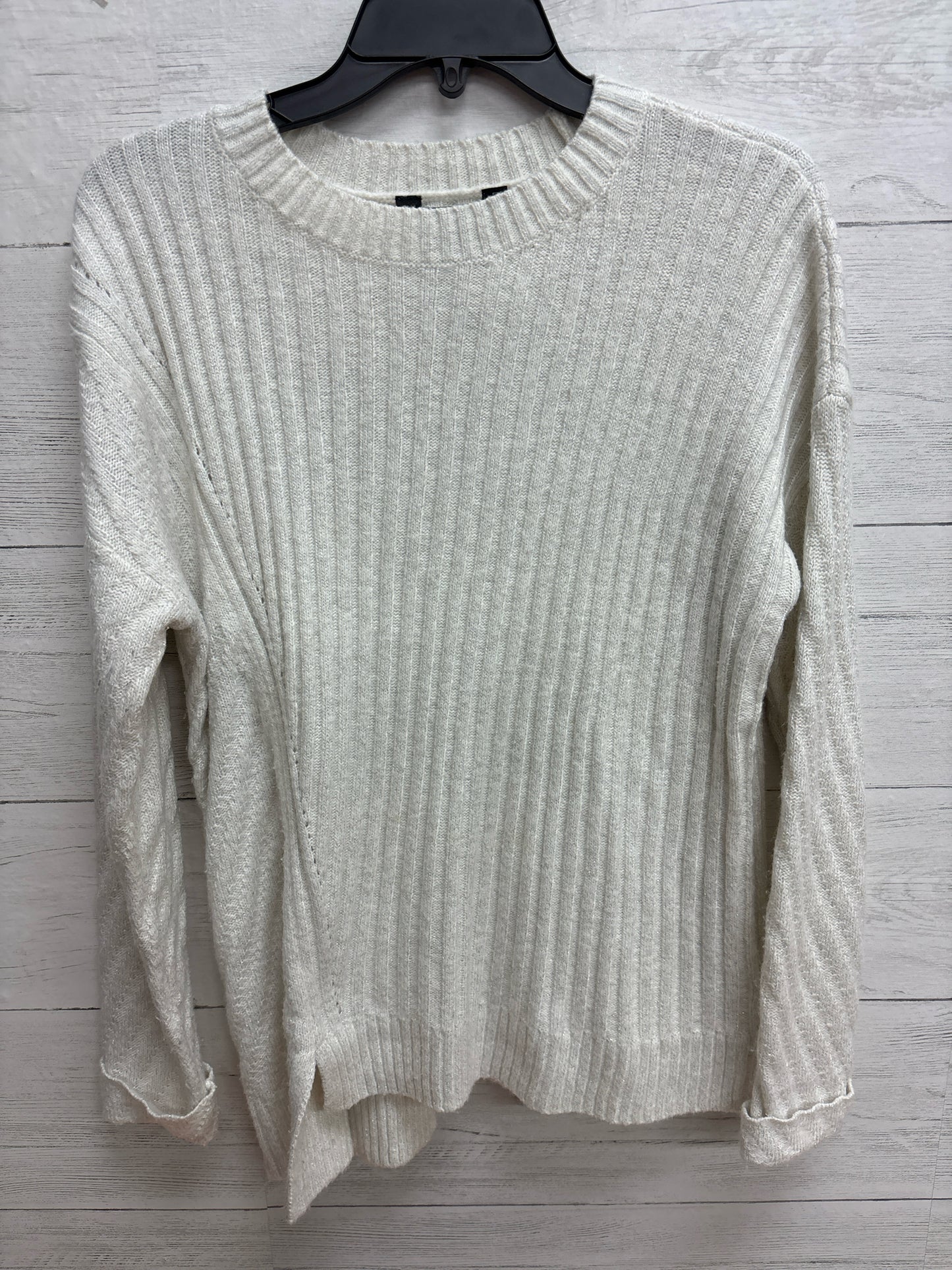 Size M Simply Vera White Womens Sweater