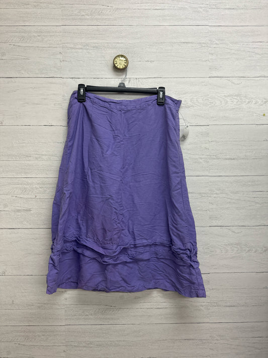 Size M cut loose Purple Skirt