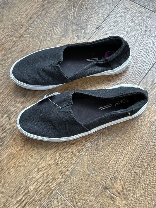 8.5 Toms Black Shoe