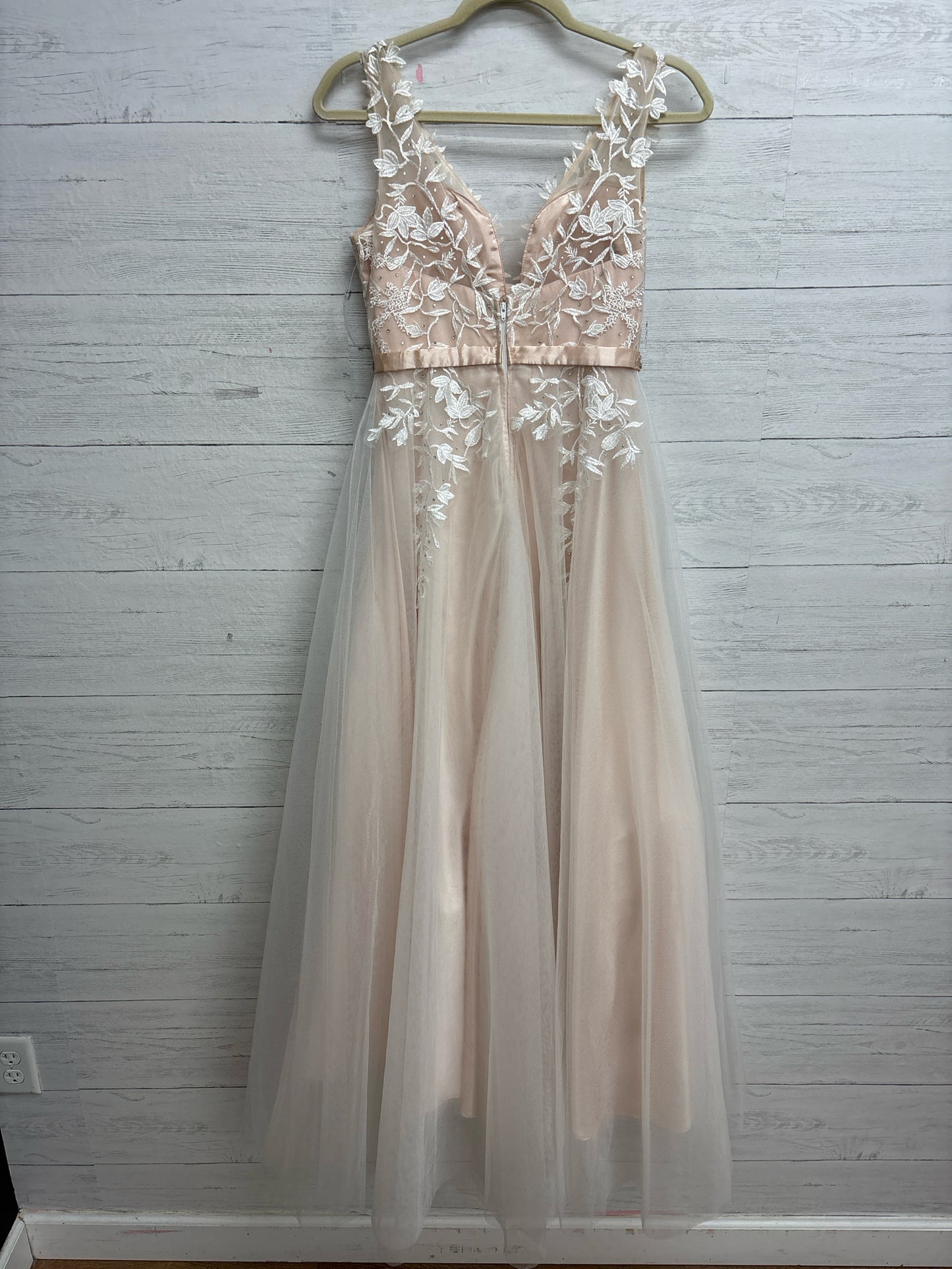 Size 1 SAY YES TO THE PROM Pink Gown