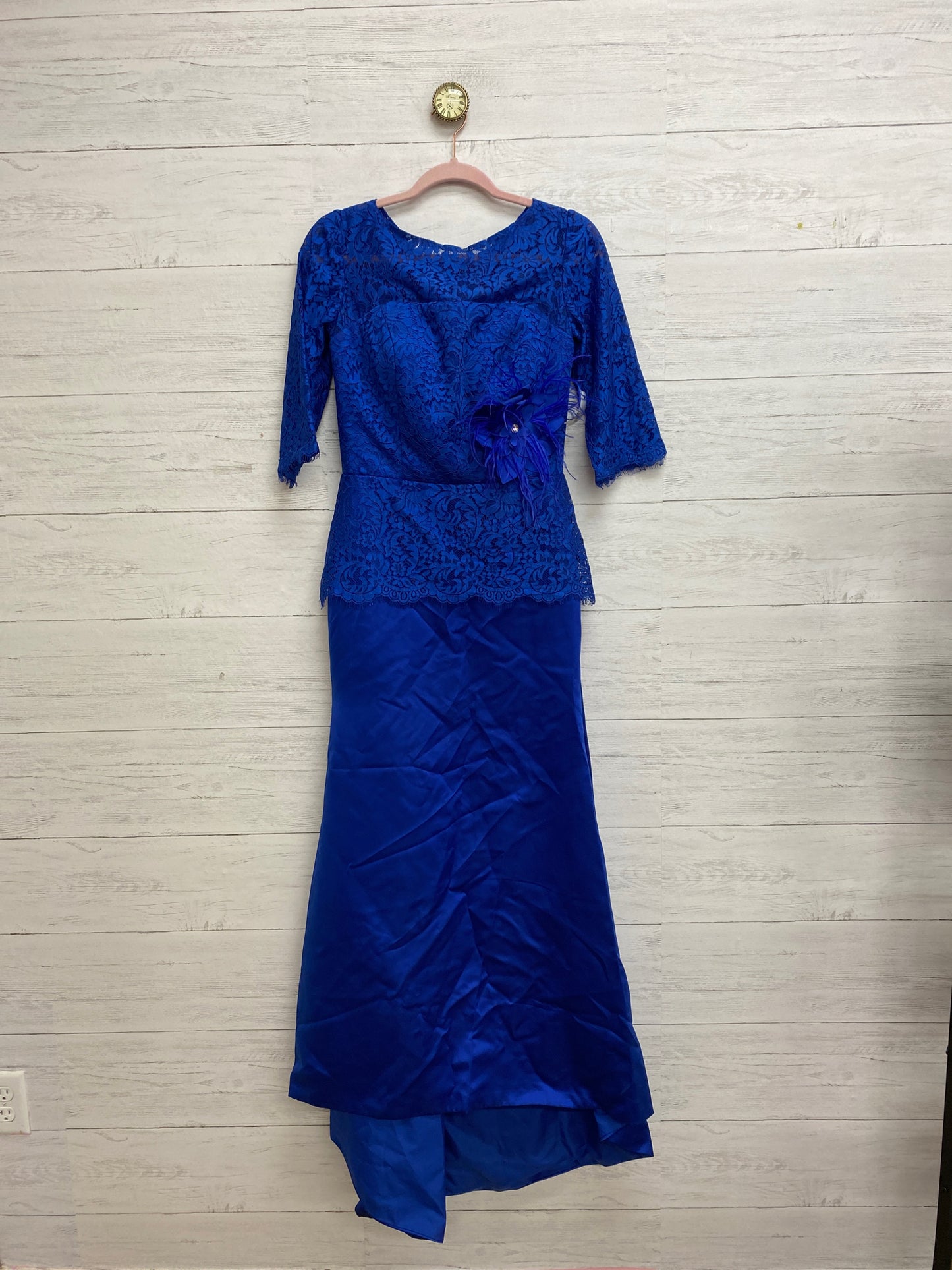 Size 8 Blue Gown