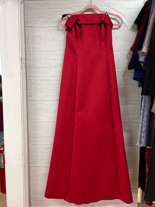 Size 14 Urban Girl Nights Red Gown