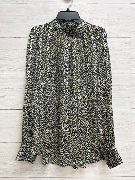 Size M H&M Green Print Shirt