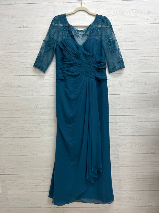 Size 12 Blue Gown