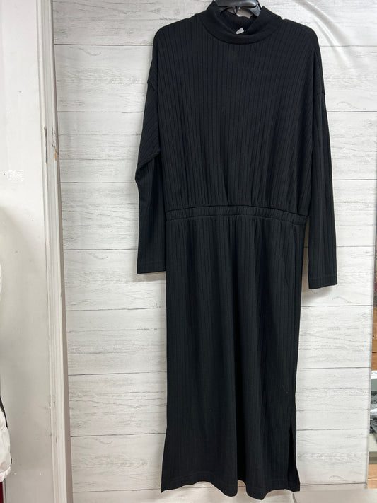 Size M Old Navy Black Dress