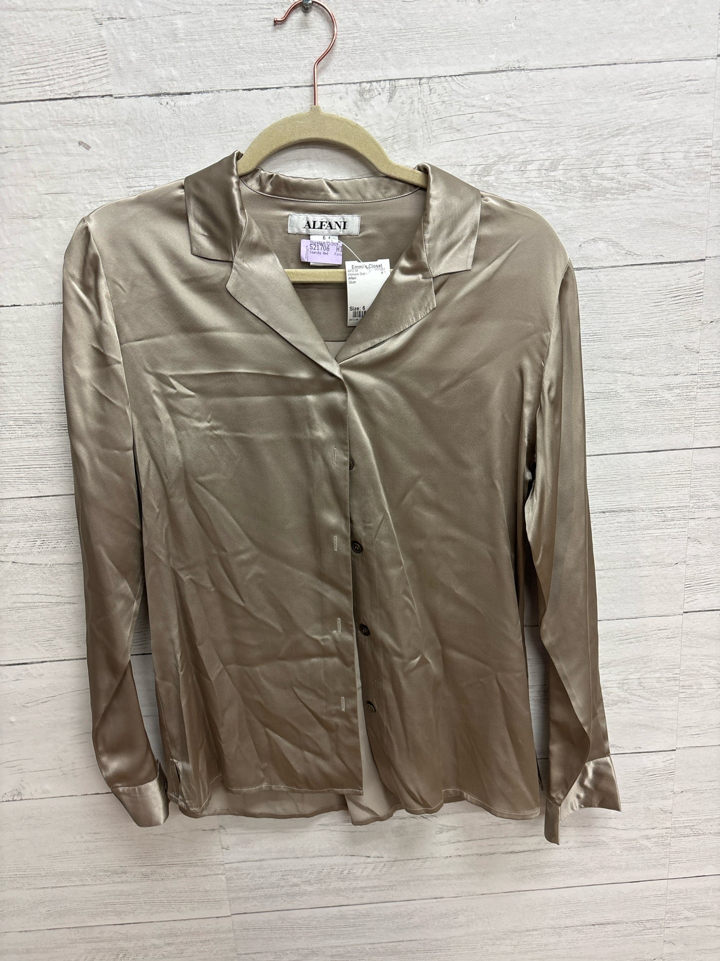 Size 6 Alfani Silver Womens Shirt