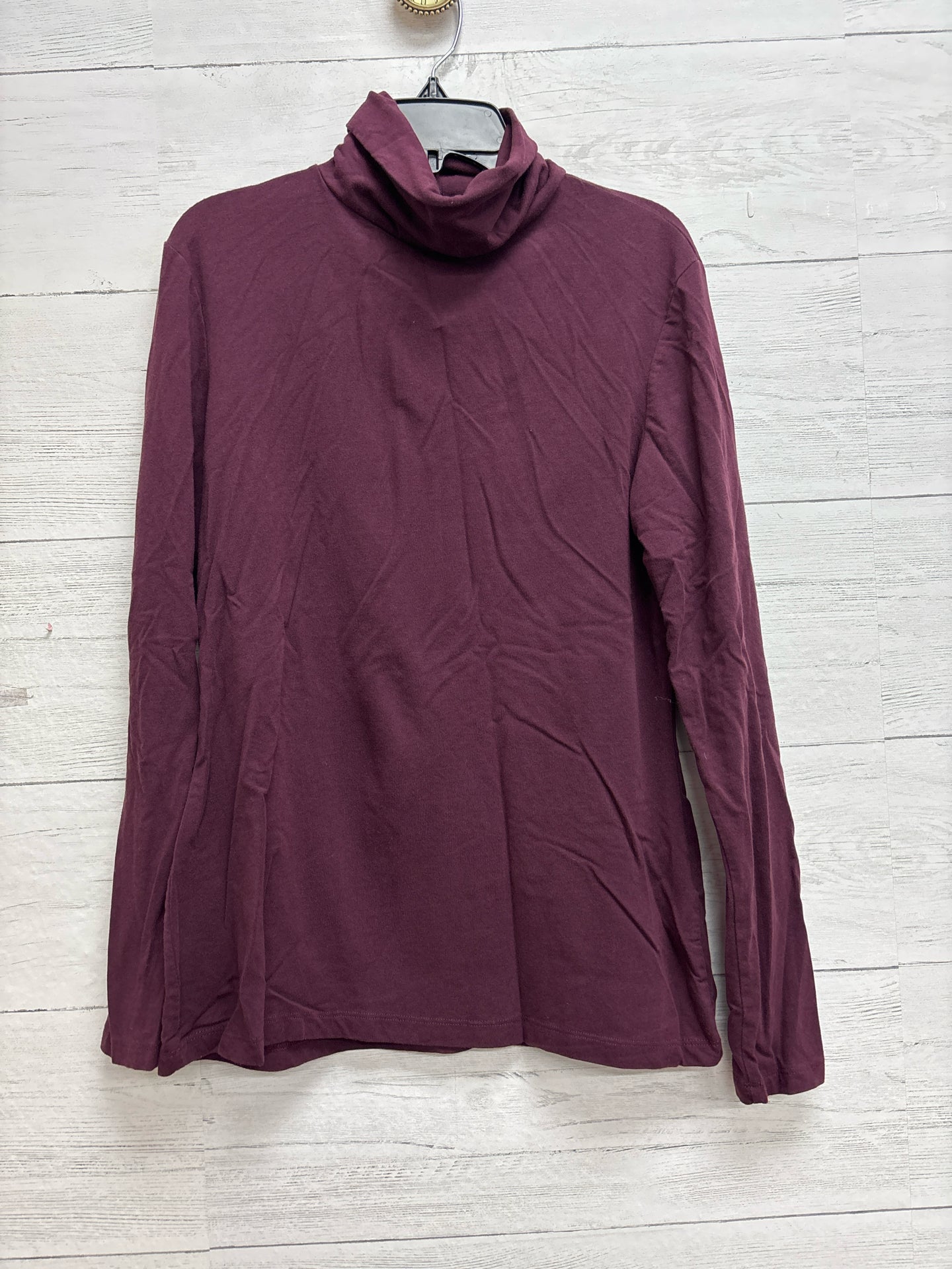 Size M Amazon Purple TURTLENECK