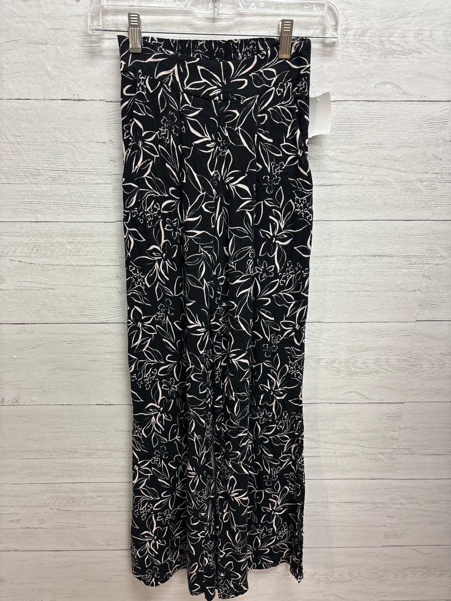 Size XS Kirious Black Womens Pants