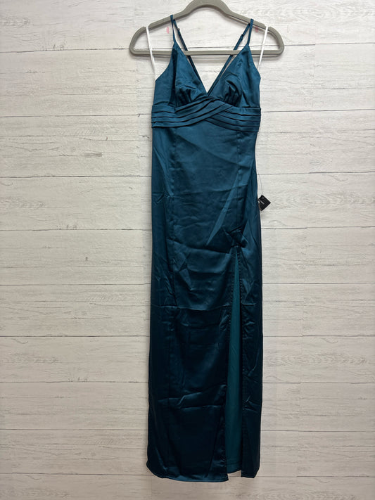 Size M Lulus Turquoise Gown