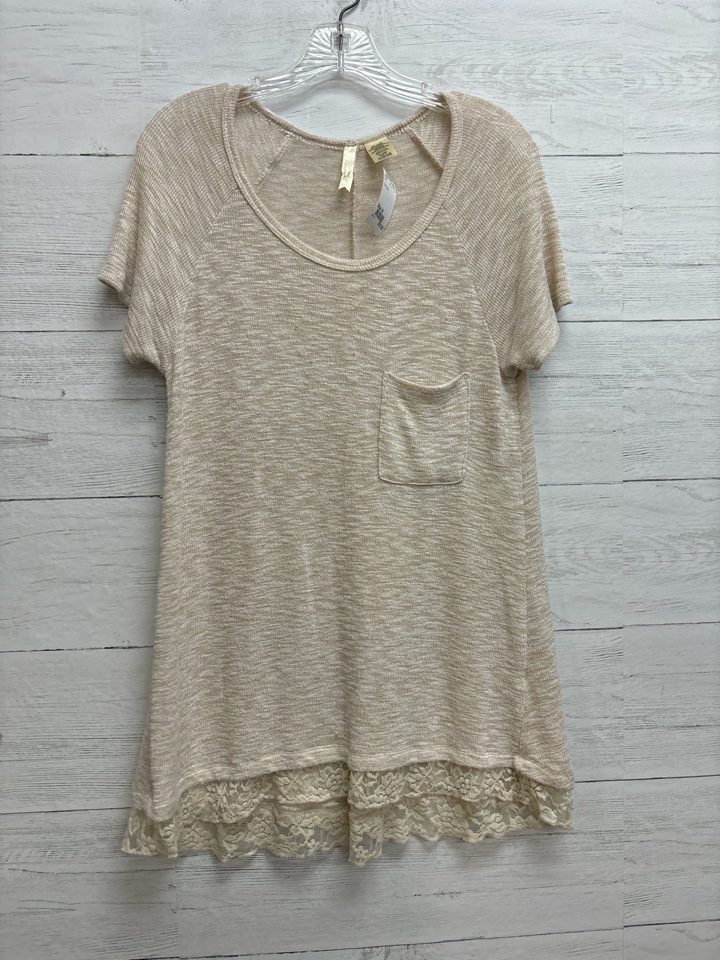 Size M Tan Shirt