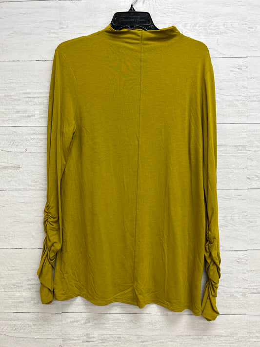 Size L Simply Vera Mustard Shirt