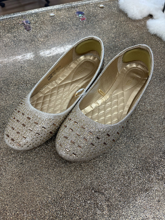 10 Vitalia Cream Woomens Shoe