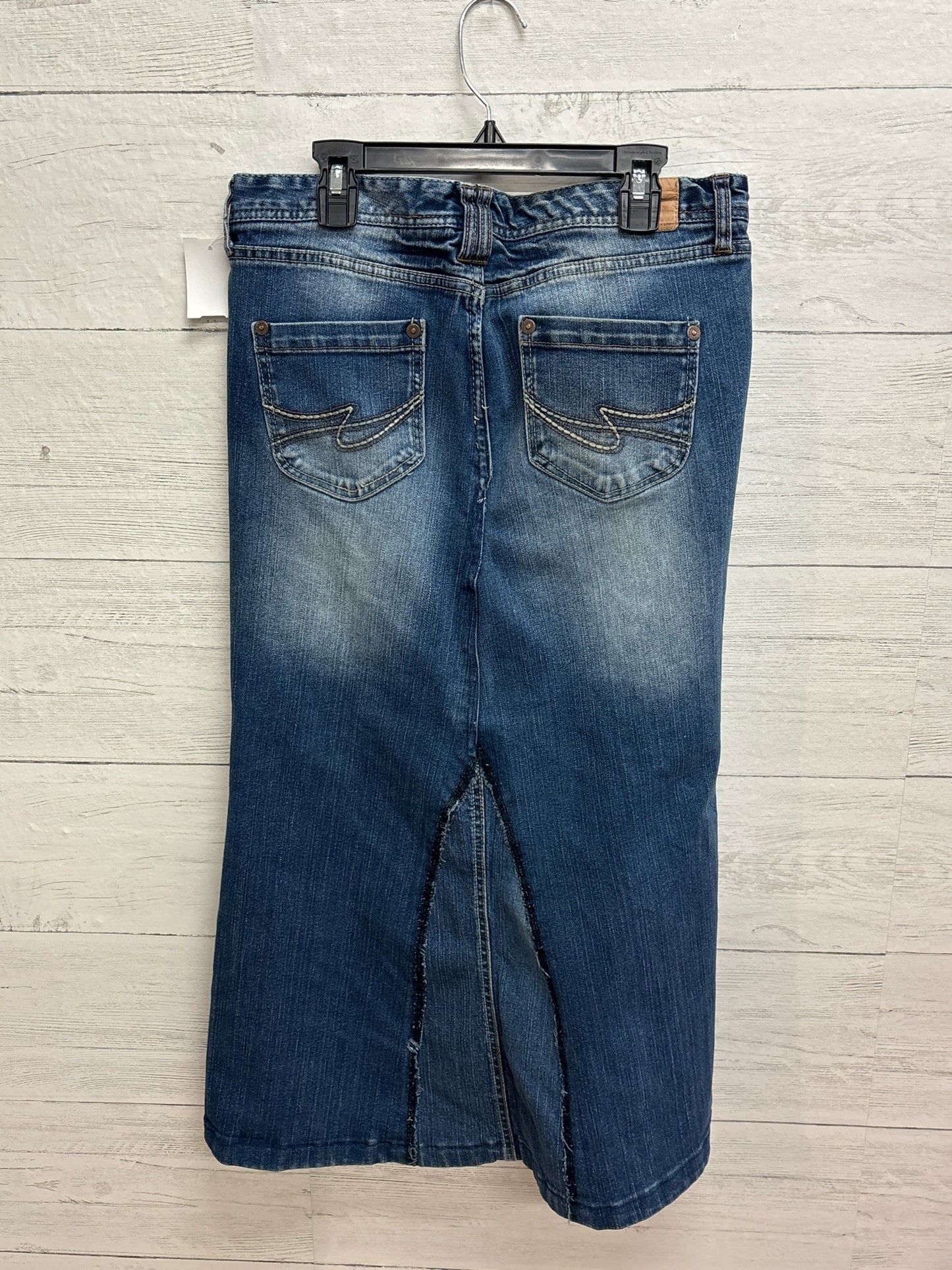 Size 5/6 Maurices Denim Skirt
