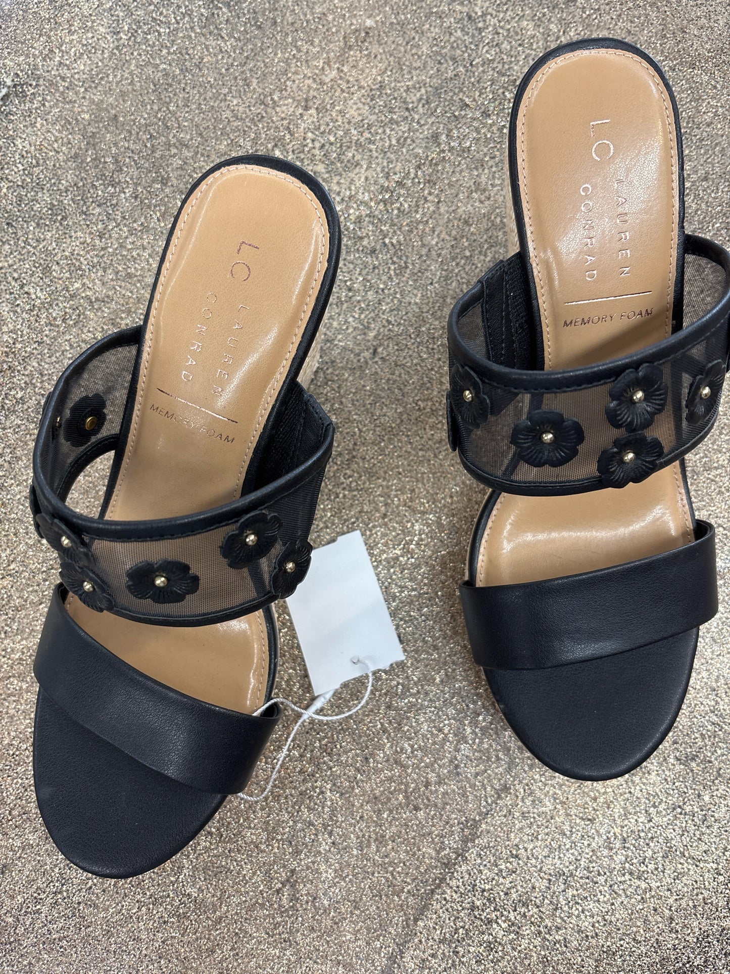 9 Lauren Conrad Black Sandals