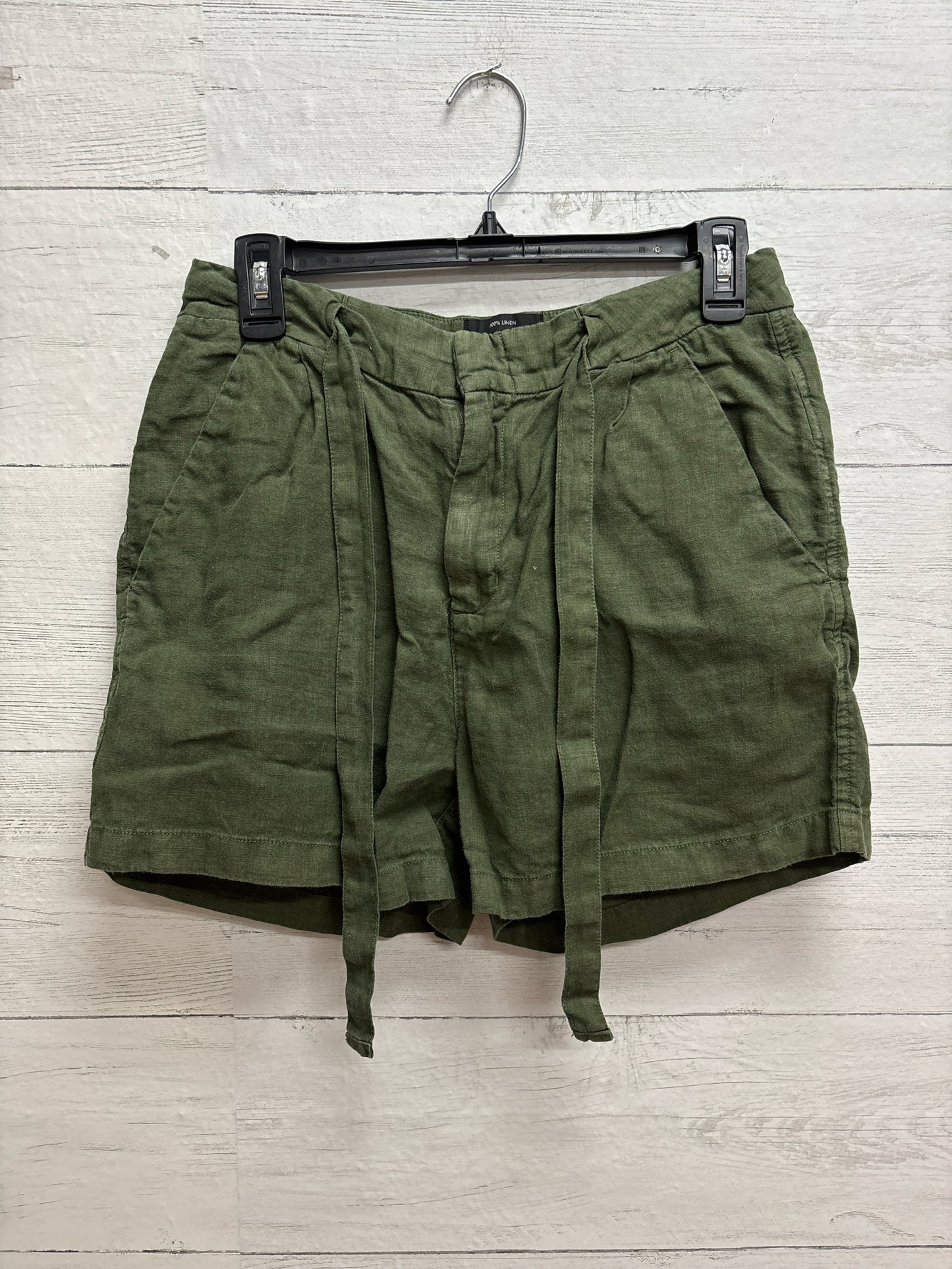 Size S Tahari Green Shorts