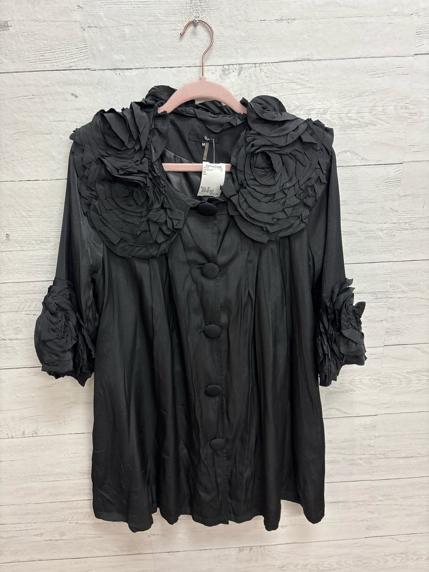 Size M Ryu Black Womens Shirt