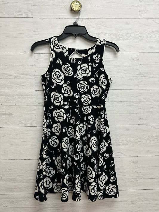 Size 12 Pinky Black/White Gown