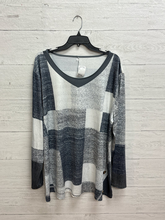 Size 4 N/A Gray Shirt