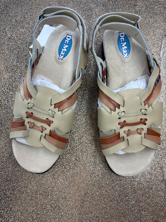 8 Dr. Max Cream Sandals