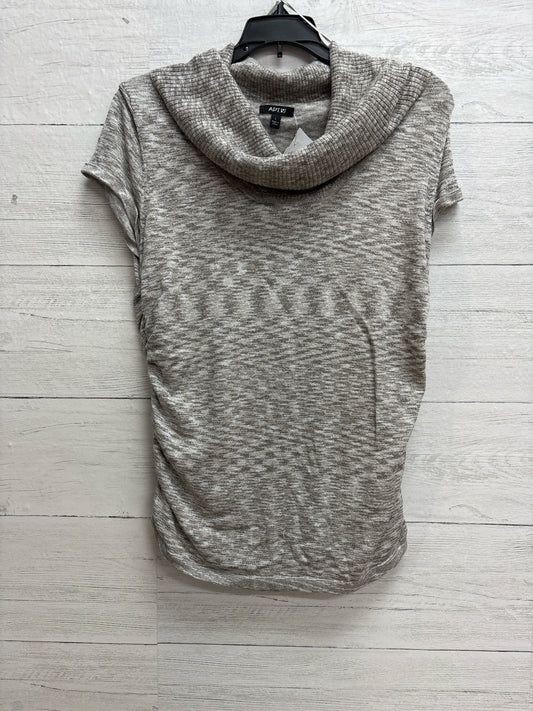 Size L APT9 Womens Shirt