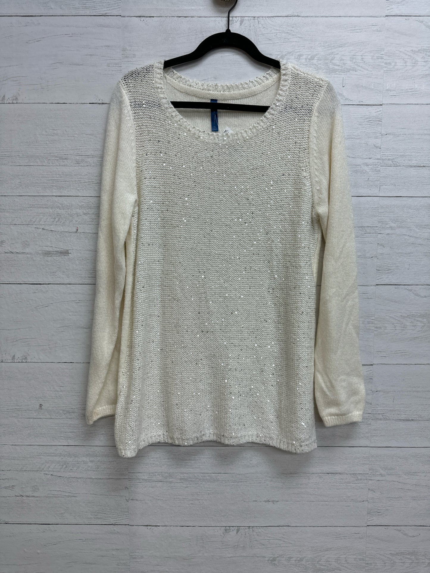 Size XL Falls Creek White Sweater