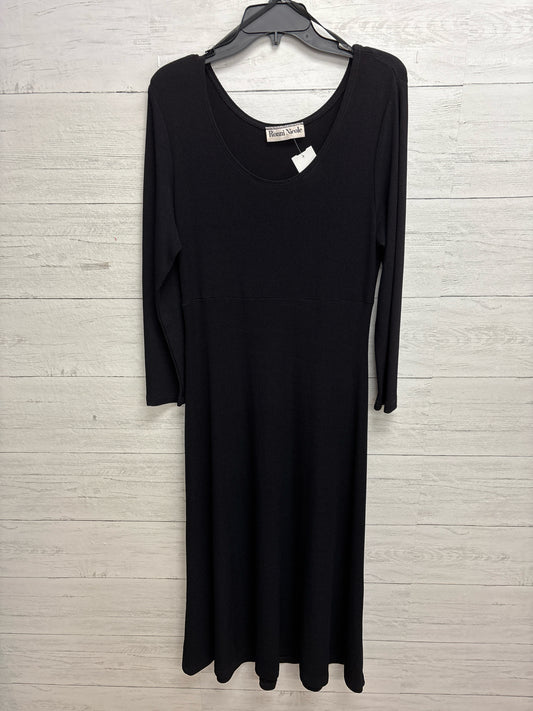 Size L Ronni Nicole Black Dress