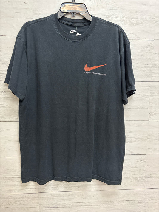 Size M Nike Mens Shirt