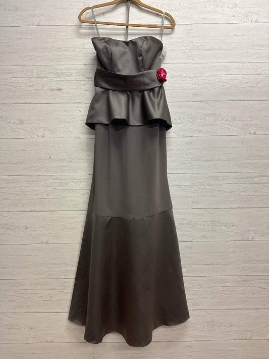 Size 6 Vera Wang Grey Gown