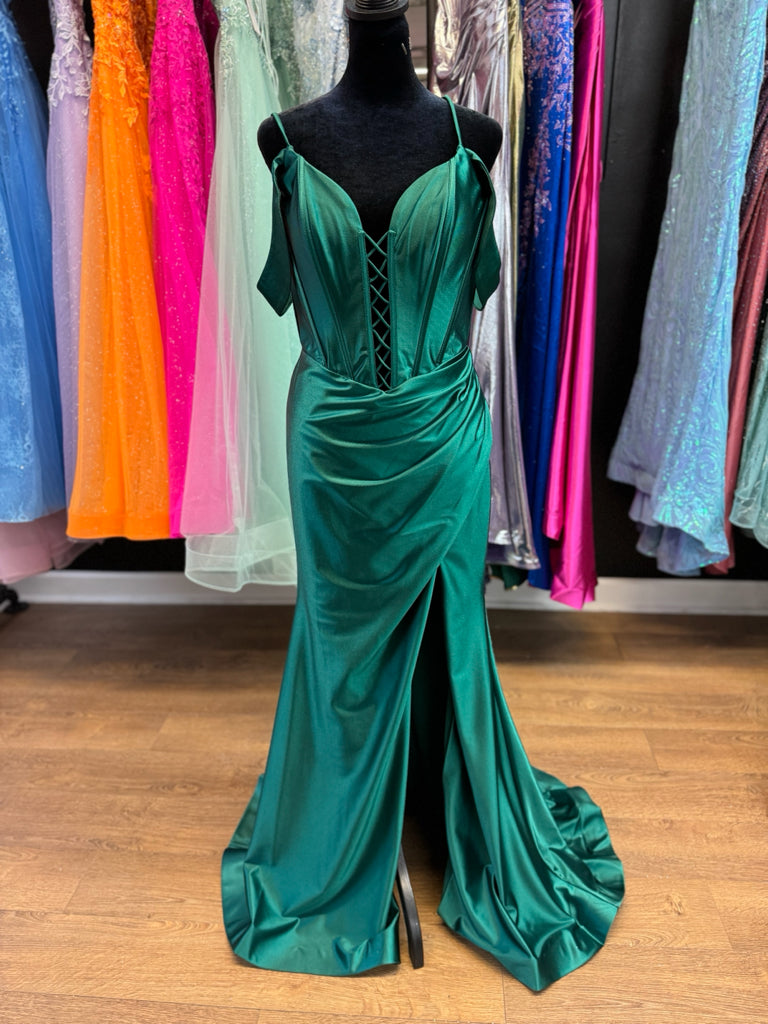 Size 8 Emmi's Elegance Green Gown